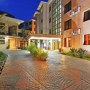 Protea By Marriott Hotel