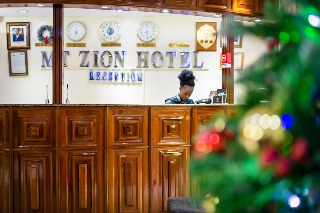 Mt. Zion Hotel كامبالا