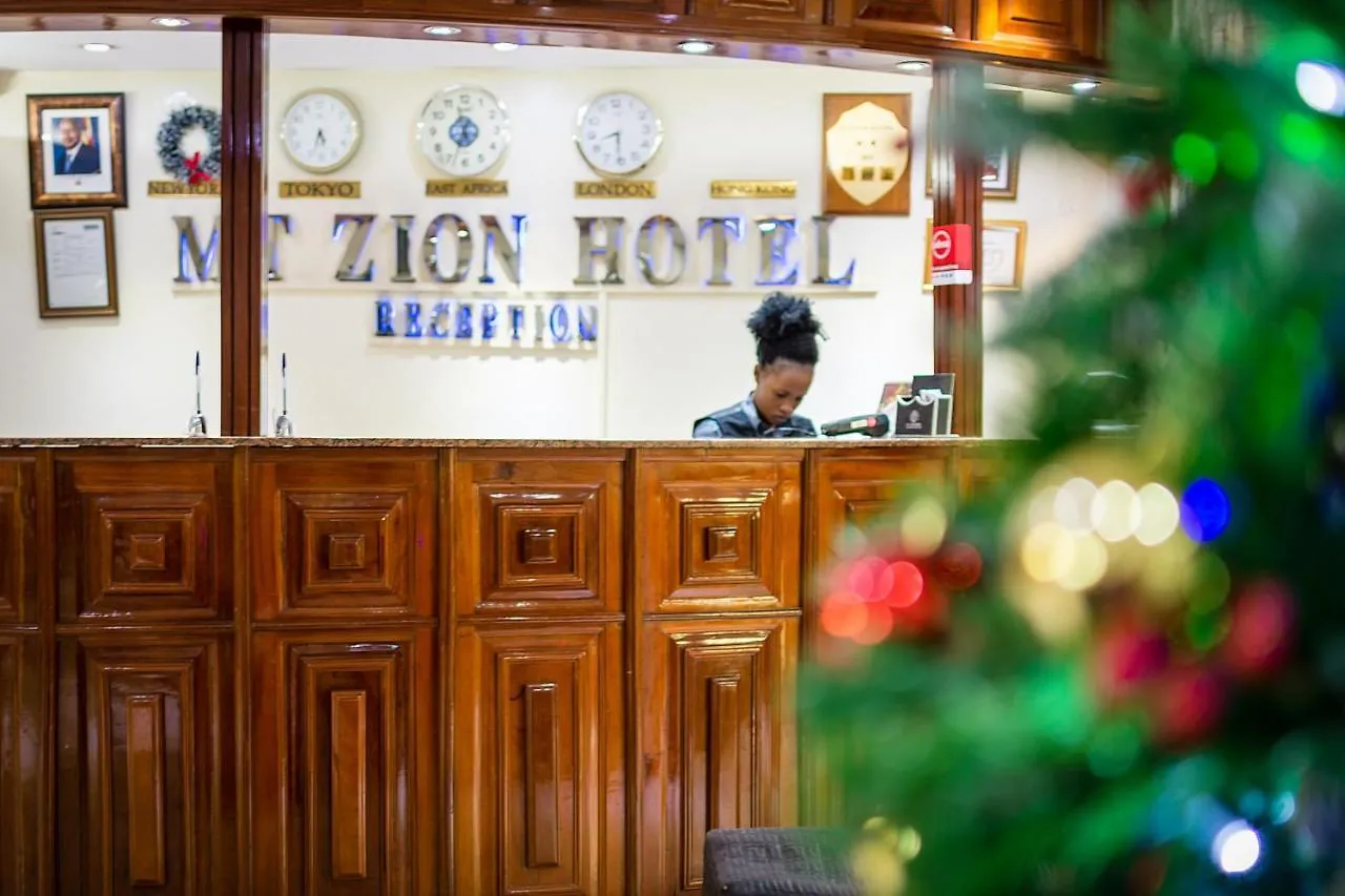 Mt. Zion Hotel كامبالا