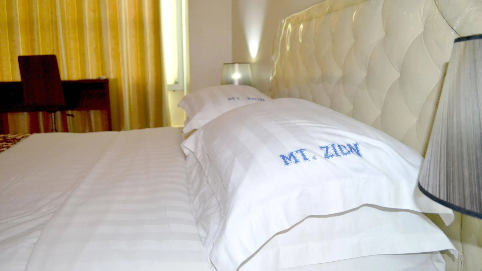 Mt. Zion Hotel كامبالا